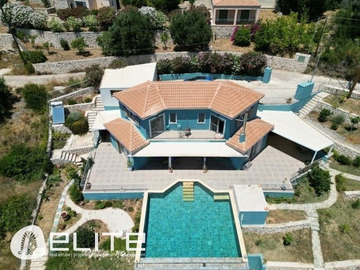 Image No.18-3 Bed Villa for sale