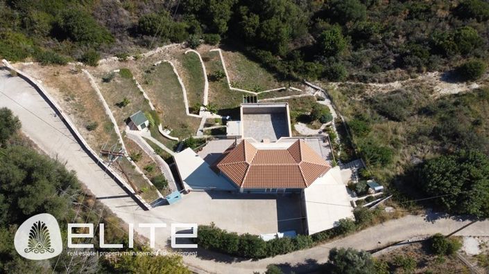 Image No.21-3 Bed Villa for sale