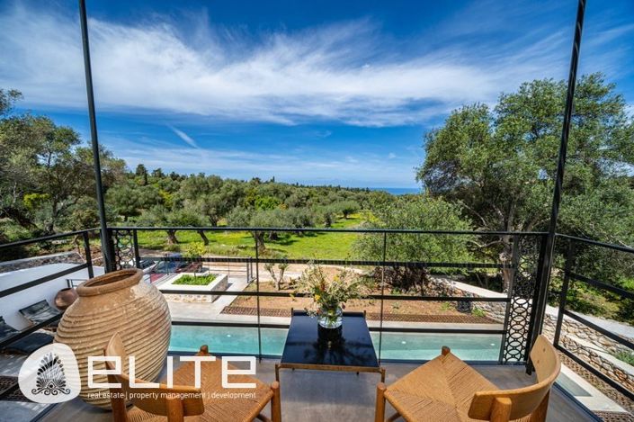 Image No.9-2 Bed Villa for sale