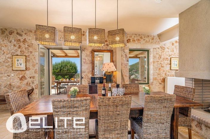 Image No.7-4 Bed Villa for sale