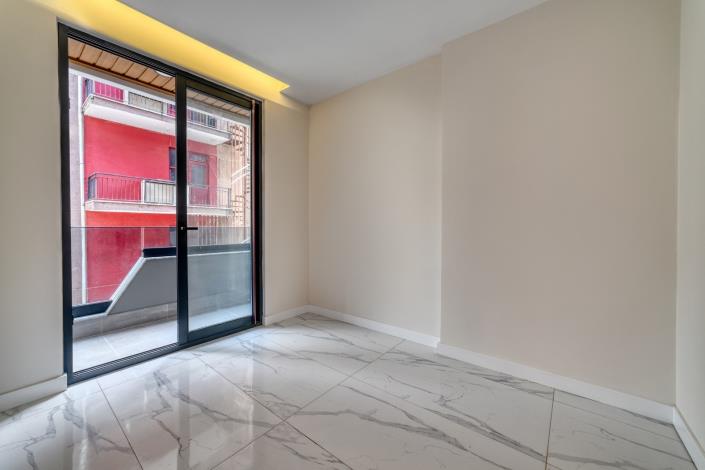 Image No.45-2 Bed Apartment for sale