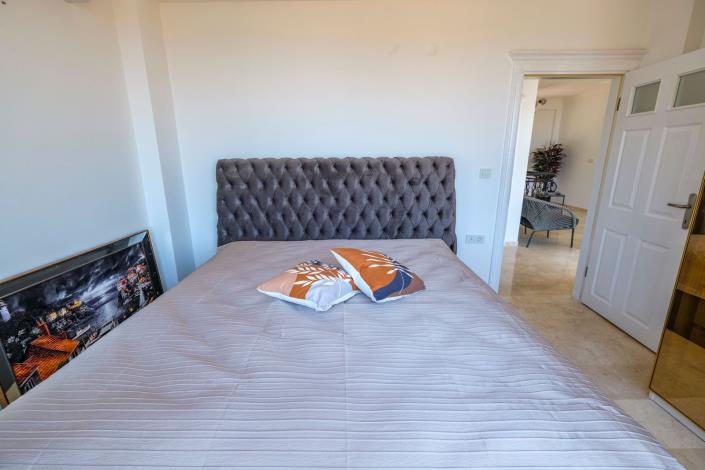 Image No.60-3 Bed Apartment for sale