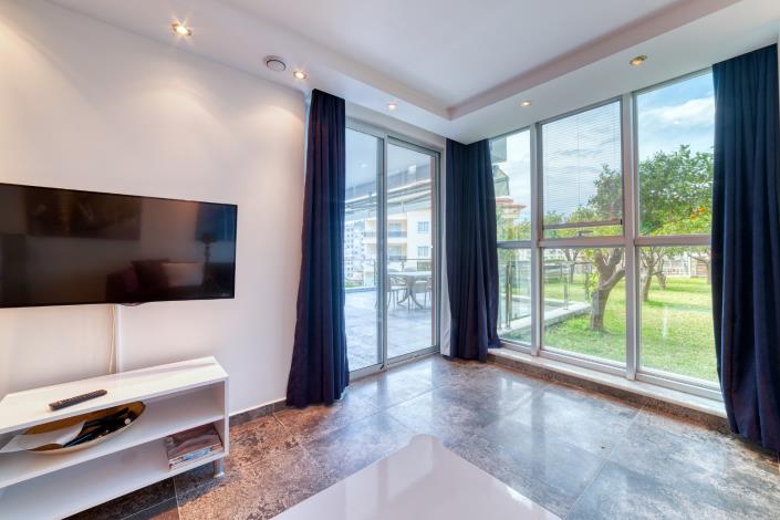 Image No.18-3 Bed Apartment for sale