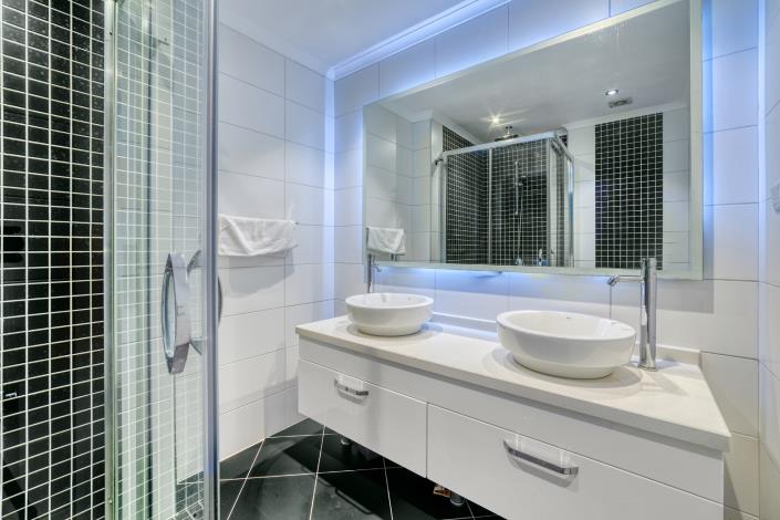 Image No.60-3 Bed Apartment for sale