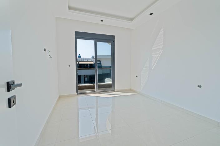 Image No.17-1 Bed Apartment for sale