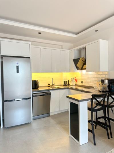 Image No.13-1 Bed Apartment for sale