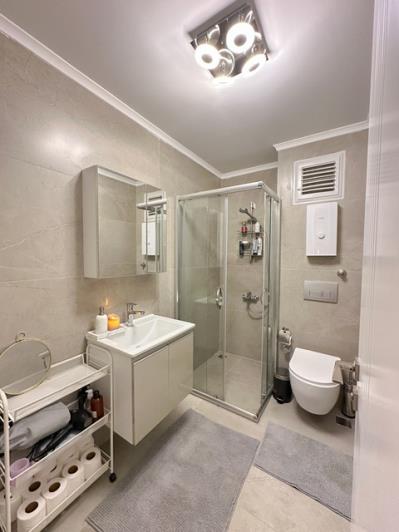 Image No.49-1 Bed Apartment for sale