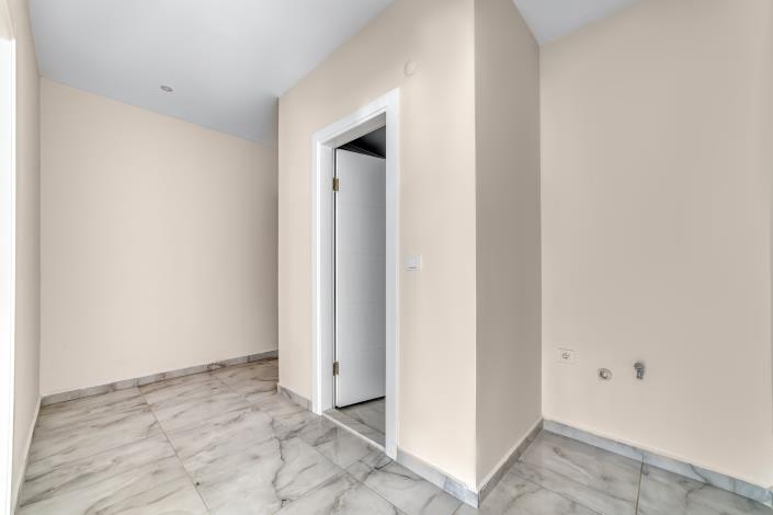 Image No.21-1 Bed Apartment for sale