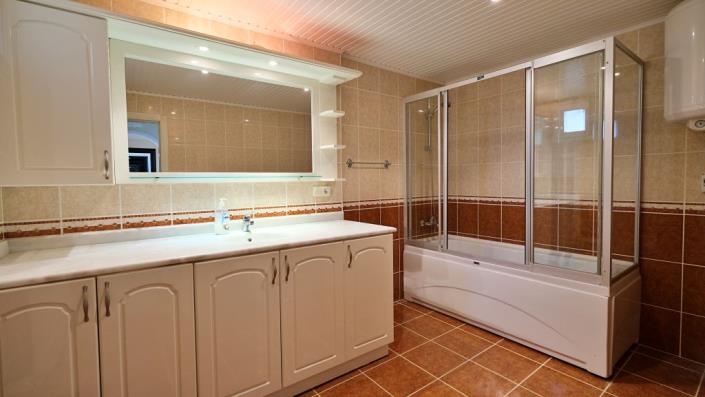 Image No.49-2 Bed Apartment for sale