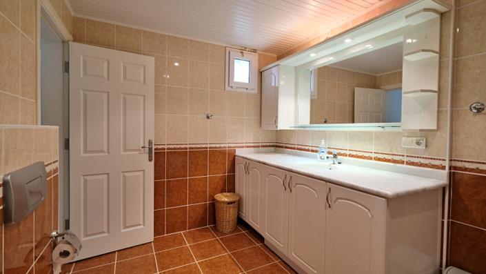 Image No.52-2 Bed Apartment for sale