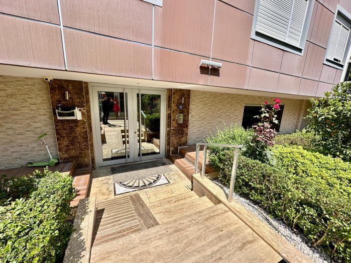 Image No.31-2 Bed Apartment for sale