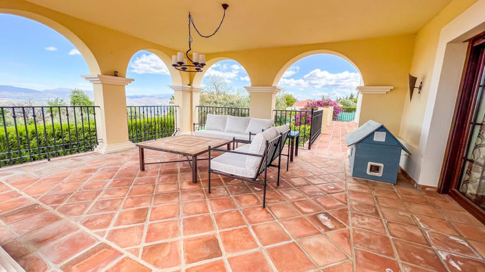 Image No.10-4 Bed Villa for sale