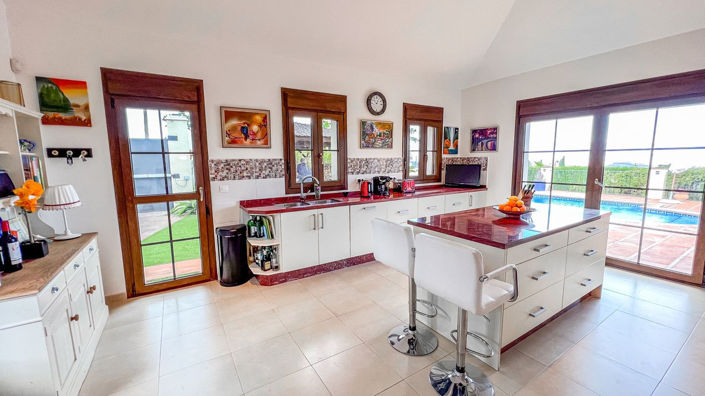 Image No.13-4 Bed Villa for sale