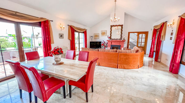 Image No.14-4 Bed Villa for sale