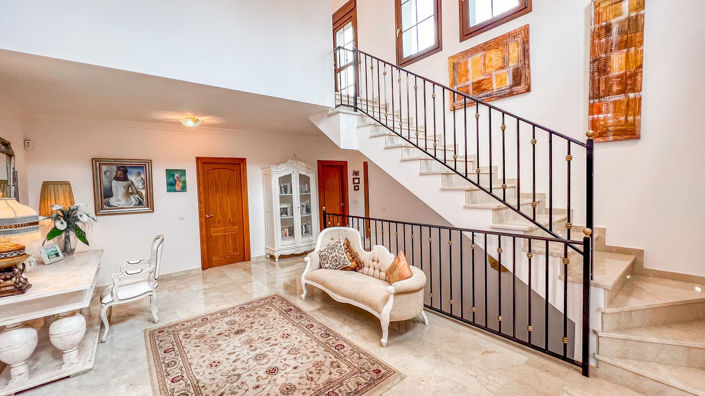 Image No.19-4 Bed Villa for sale