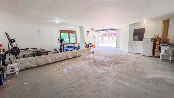 Image No.29-4 Bed Villa for sale