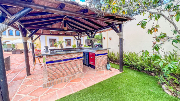 Image No.5-4 Bed Villa for sale