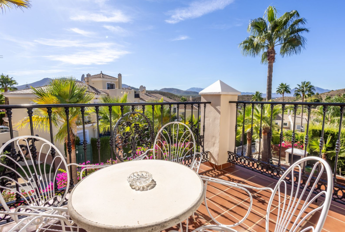 Image No.18-3 Bed Villa for sale