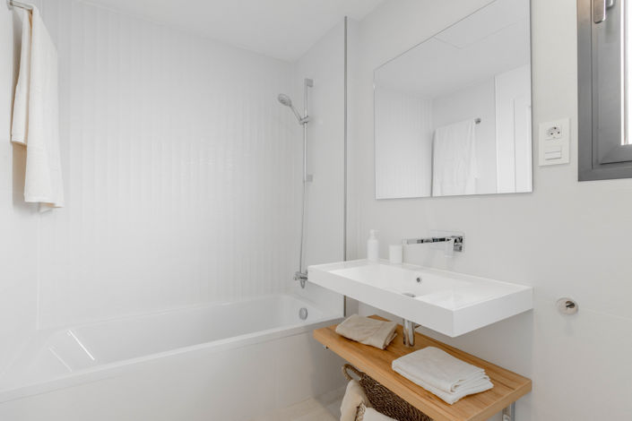 Image No.15-4 Bed Townhouse for sale