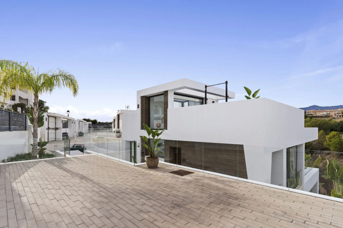 Image No.21-6 Bed Villa for sale