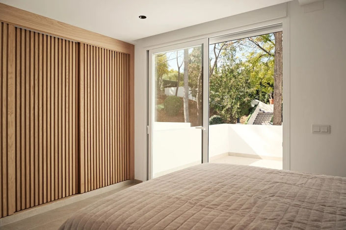 Image No.20-4 Bed Townhouse for sale