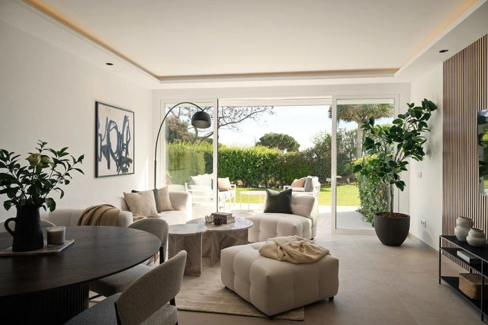 Image No.3-4 Bed Townhouse for sale