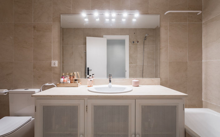 Image No.10-4 Bed Townhouse for sale