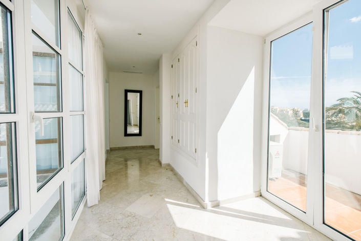 Image No.18-5 Bed Villa for sale