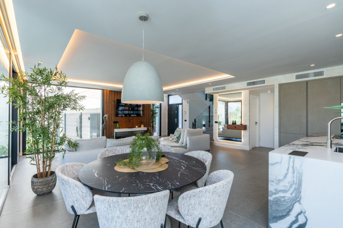 Image No.18-4 Bed Villa for sale