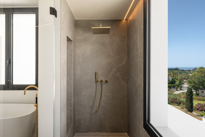 Image No.19-4 Bed Villa for sale