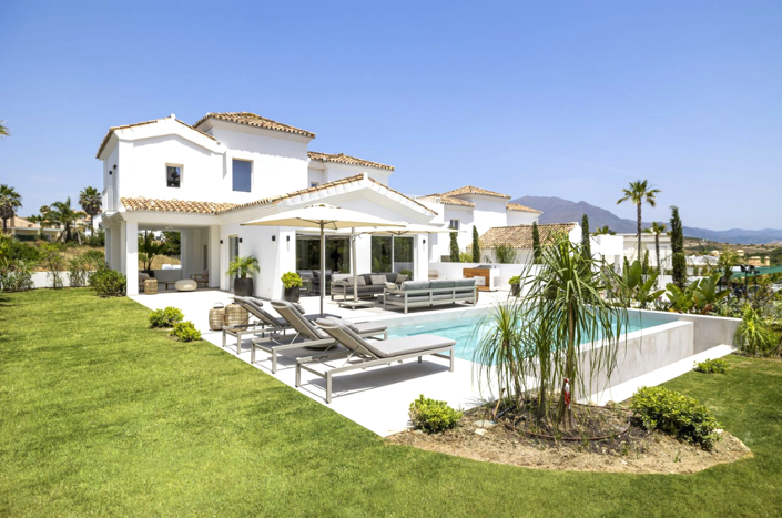 Image No.1-4 Bed Villa for sale