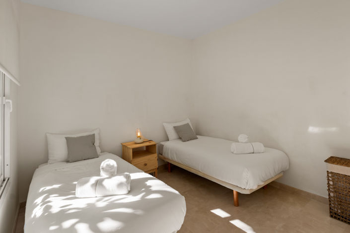 Image No.19-2 Bed Apartment for sale