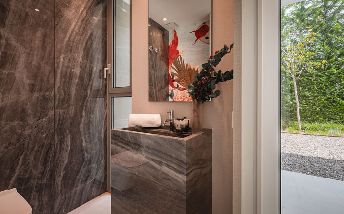 Image No.12-5 Bed Villa for sale