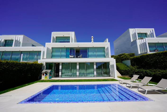 Image No.1-5 Bed Villa for sale
