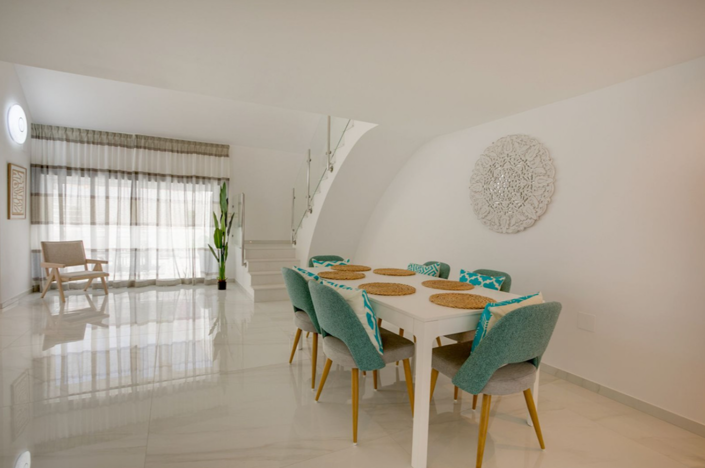 Image No.10-3 Bed Villa for sale