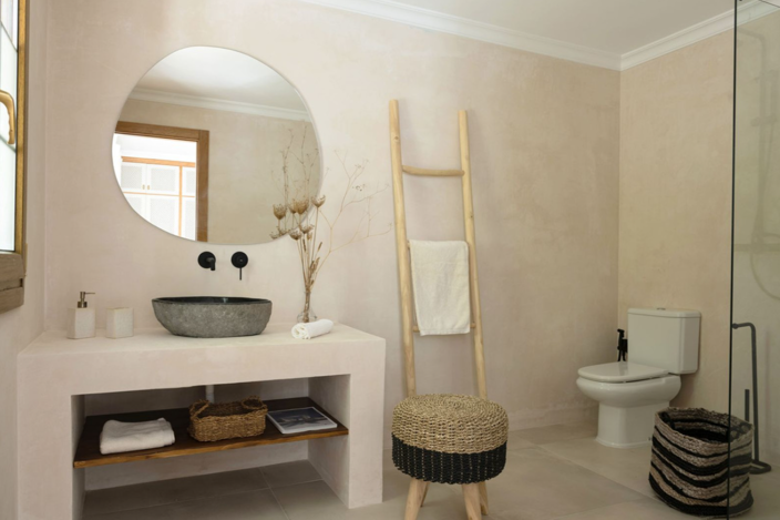 Image No.17-5 Bed Villa for sale