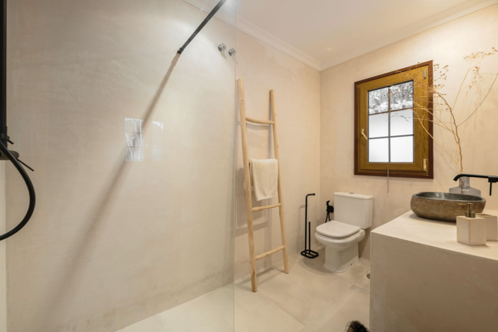 Image No.24-5 Bed Villa for sale