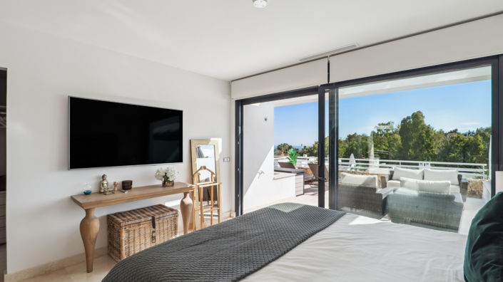 Image No.13-3 Bed Townhouse for sale