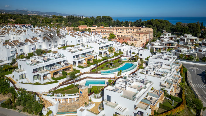 Image No.20-3 Bed Townhouse for sale