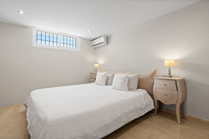 Image No.19-5 Bed Villa for sale