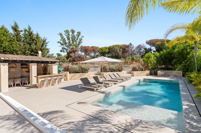 Image No.2-5 Bed Villa for sale