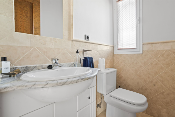 Image No.21-5 Bed Villa for sale