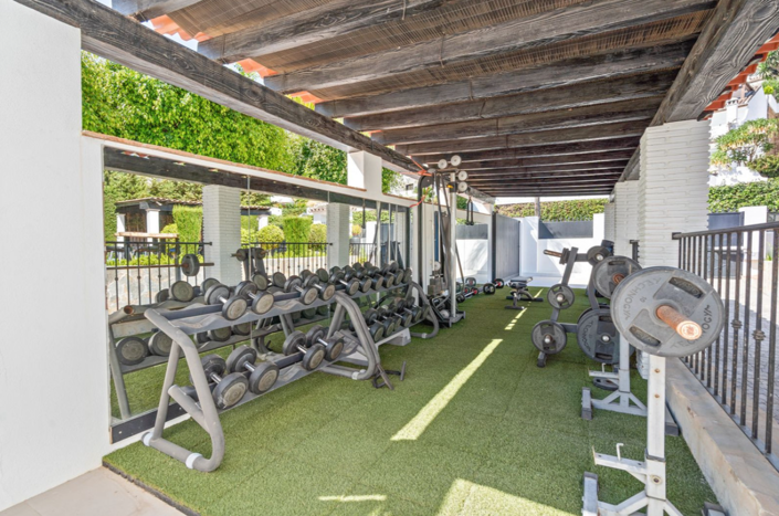 Image No.7-5 Bed Villa for sale