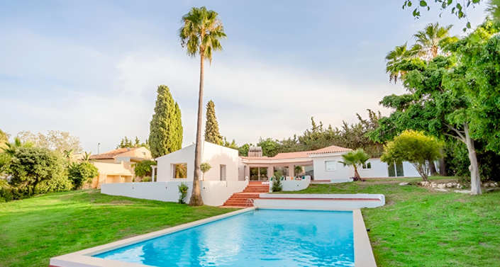 Image No.1-4 Bed Villa for sale