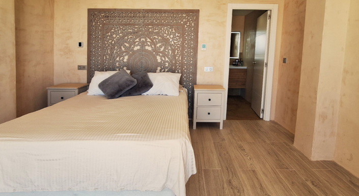 Image No.19-2 Bed Villa for sale