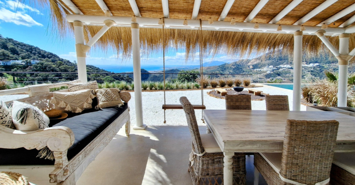 Image No.4-2 Bed Villa for sale