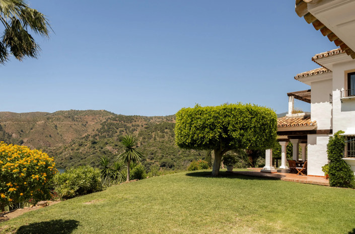 Image No.11-6 Bed Villa for sale