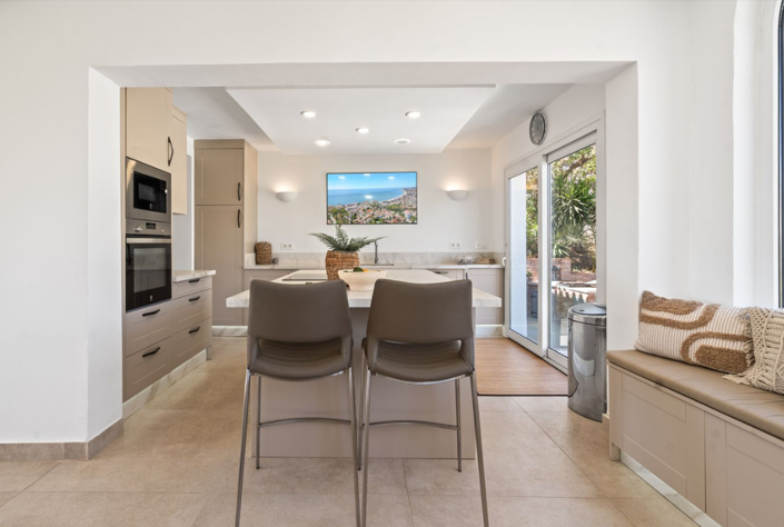 Image No.18-3 Bed Villa for sale