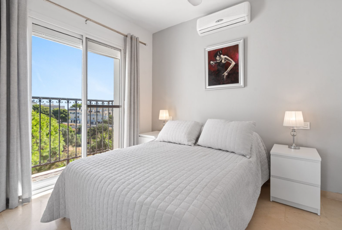 Image No.23-3 Bed Villa for sale