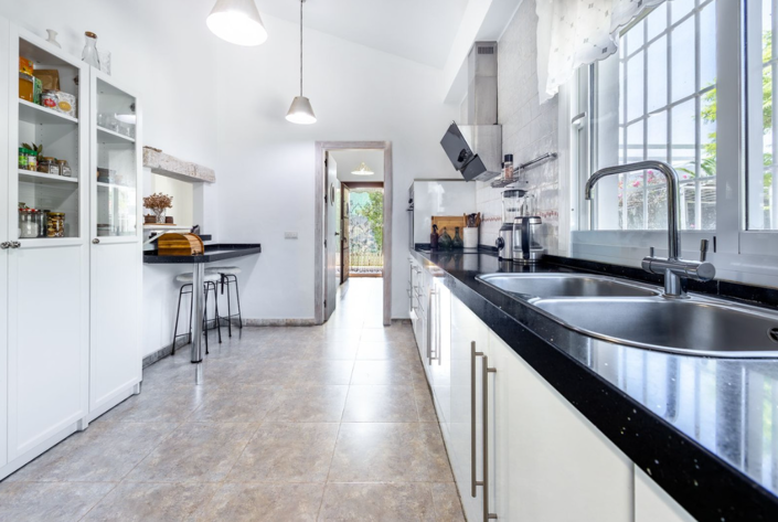 Image No.14-3 Bed Villa for sale